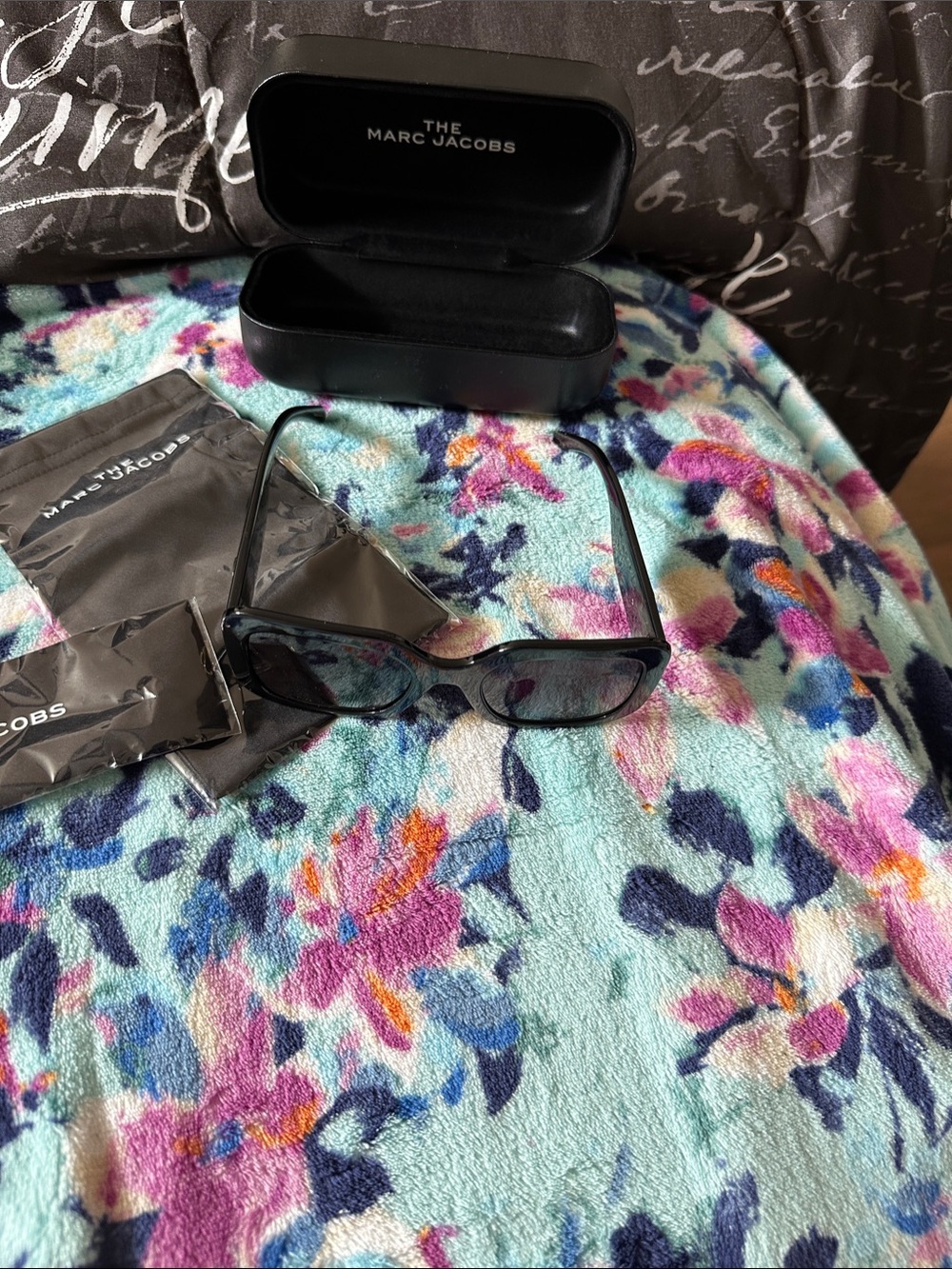 Marc Jacobs Black Rectangular Sunglasses with Case